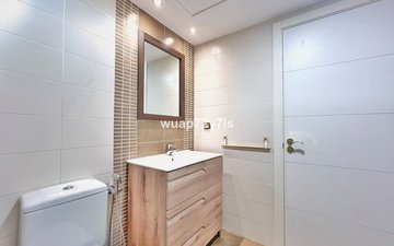 Property slide 22