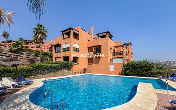 Property slide 32