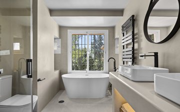 Property slide 19