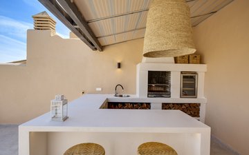 Property slide 28