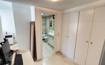 Property slide 21
