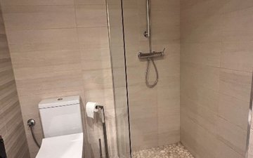 Property slide 17