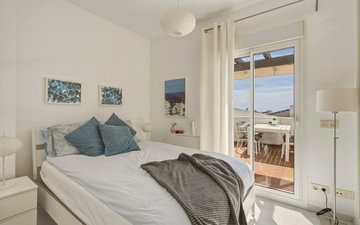 Property slide 17