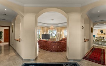 Property slide 14