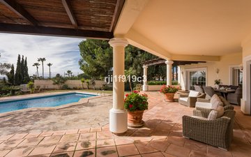 Property slide 24