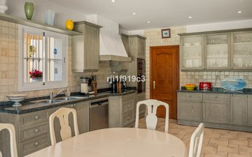 Property slide 6