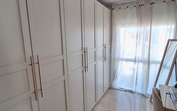 Property slide 21