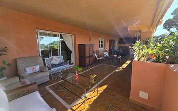 Property slide 10