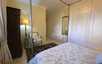 Property slide 21
