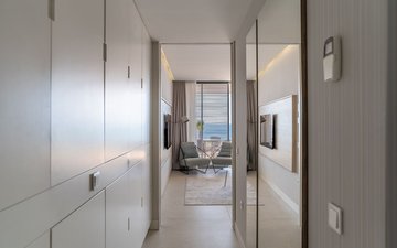 Property slide 20