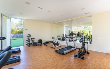 Property slide 38