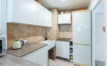 Property slide 12