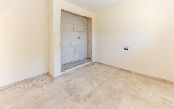 Property slide 22
