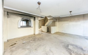 Property slide 41