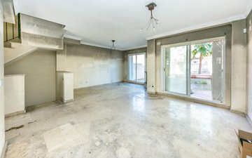 Property slide 43