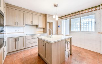 Property slide 6