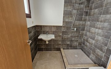 Property slide 22