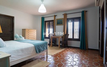 Property slide 12
