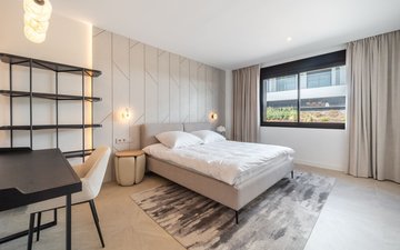 Property slide 18