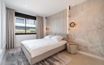 Property slide 23