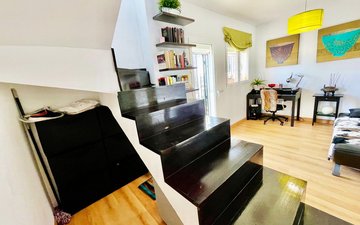 Property slide 18