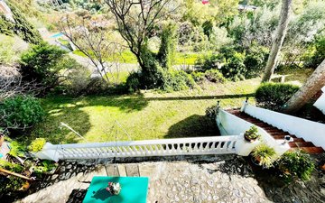 Property slide 4
