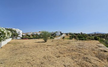Property slide 16