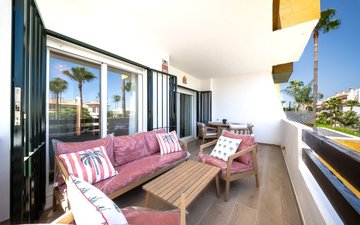 Property slide 19