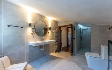 Property slide 24