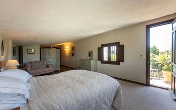Property slide 36
