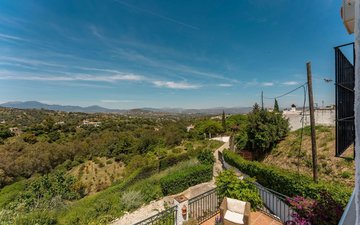Property slide 41