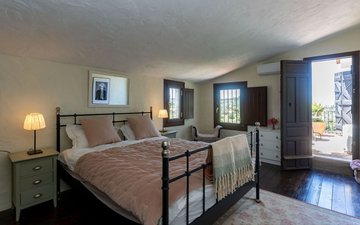 Property slide 46