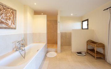 Property slide 24