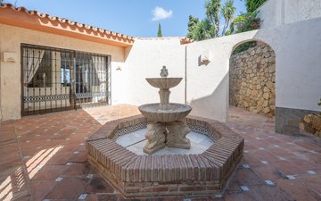 Property slide 28