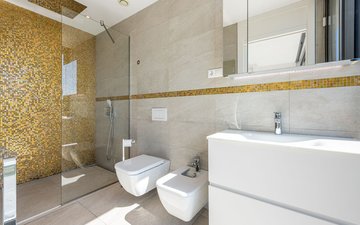 Property slide 25