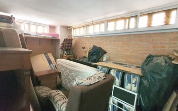 Property slide 25