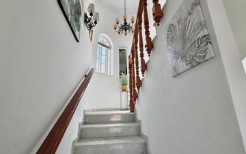 Property slide 19