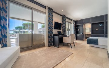 Property slide 19