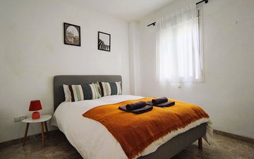 Property slide 28