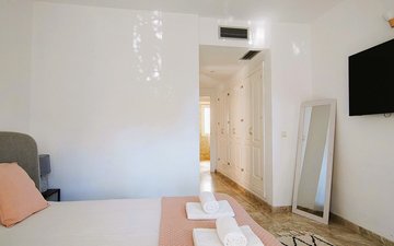Property slide 33