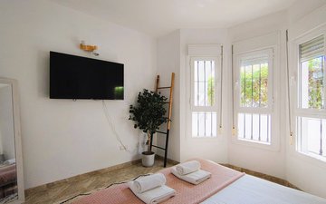 Property slide 35