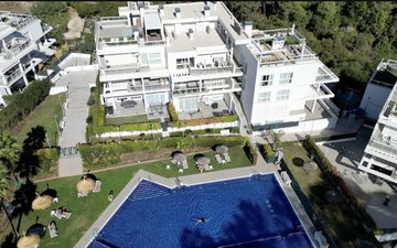 Property slide 18