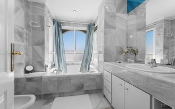 Property slide 17