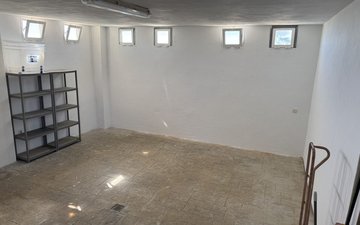 Property slide 20