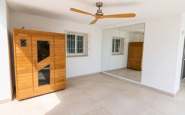 Property slide 28