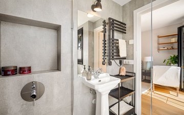 Property slide 25