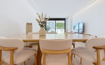 Property slide 25