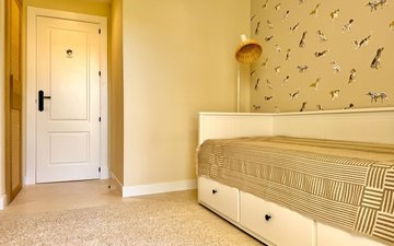 Property slide 46