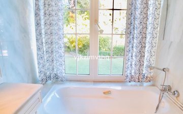Property slide 14