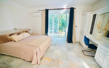 Property slide 6